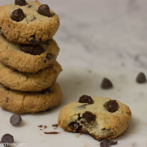 vegan almond cookies