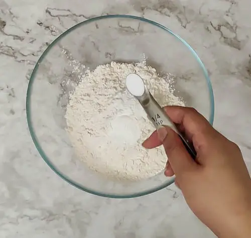 lemon poppy seed muffin - adding baking soda & baking powder