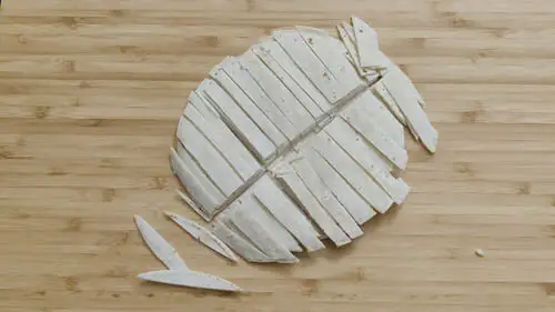 cutting tortilla to strips