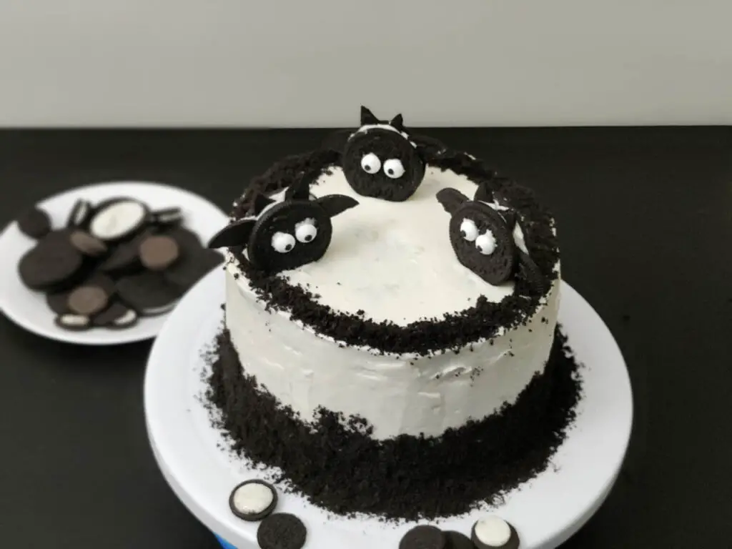 oreo-biscuit-cake-featured-image