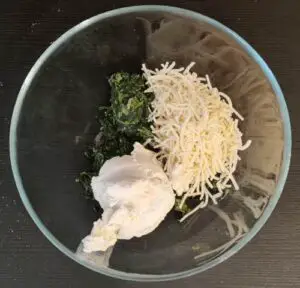 vegan spinach ravioli - ingredients for spinach filling