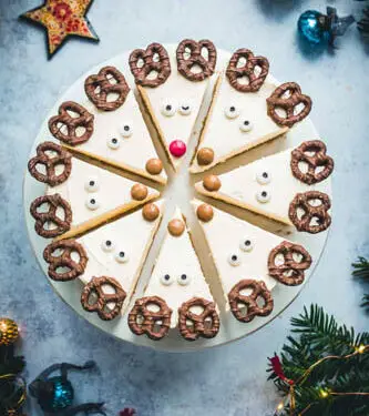 Reindeer cheesecake for christmas