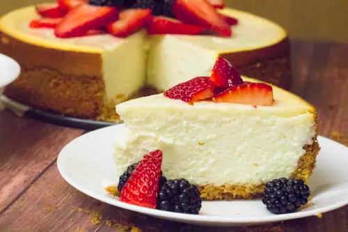 The Best Eggless Cheesecake (New York Style Cheesecake)